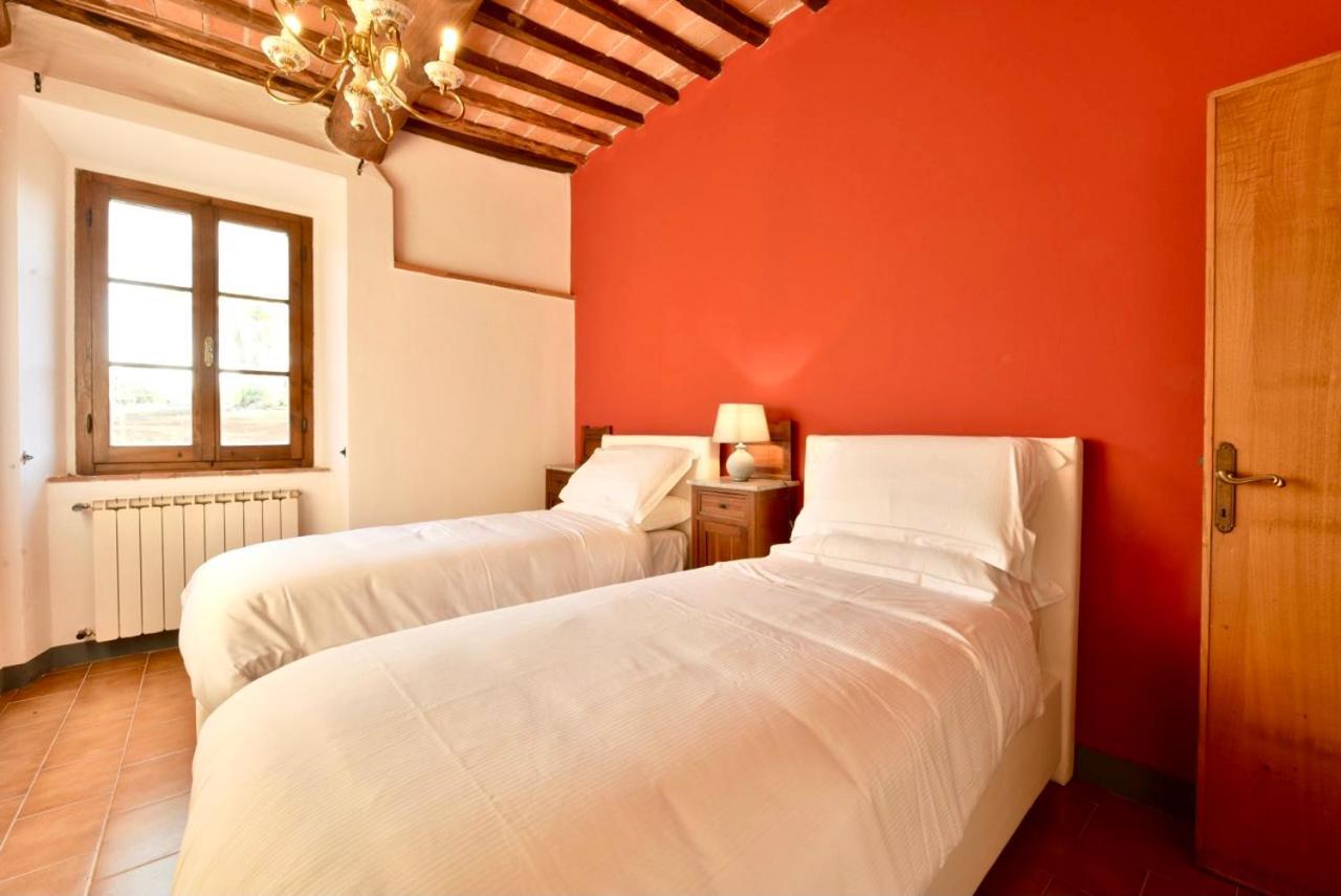 Agriturismo I Poggilunghi Civitella in Val di Chiana Bagian luar foto